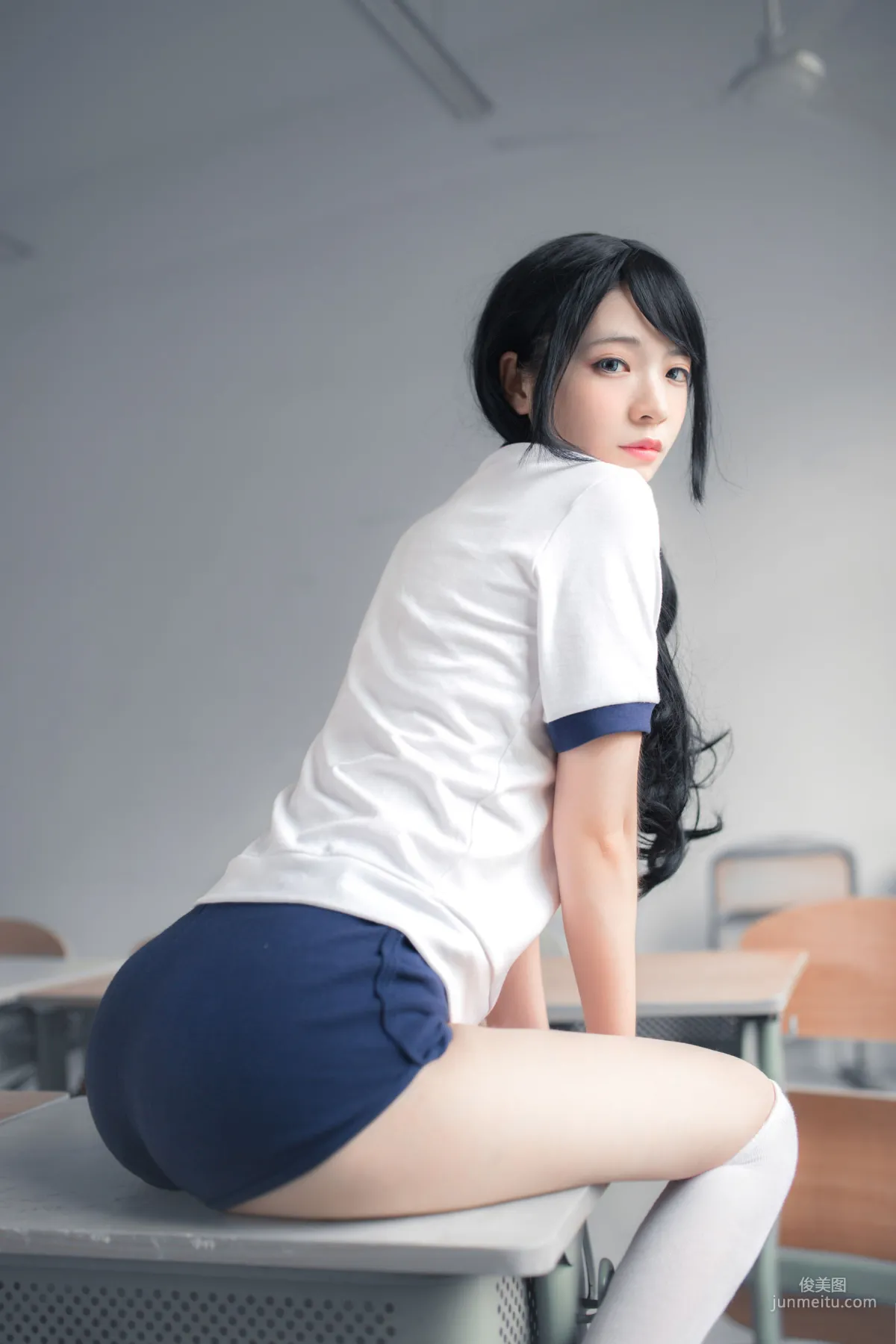 瘋貓ss《體操服白絲》 [蘿莉COS] 寫真集 13