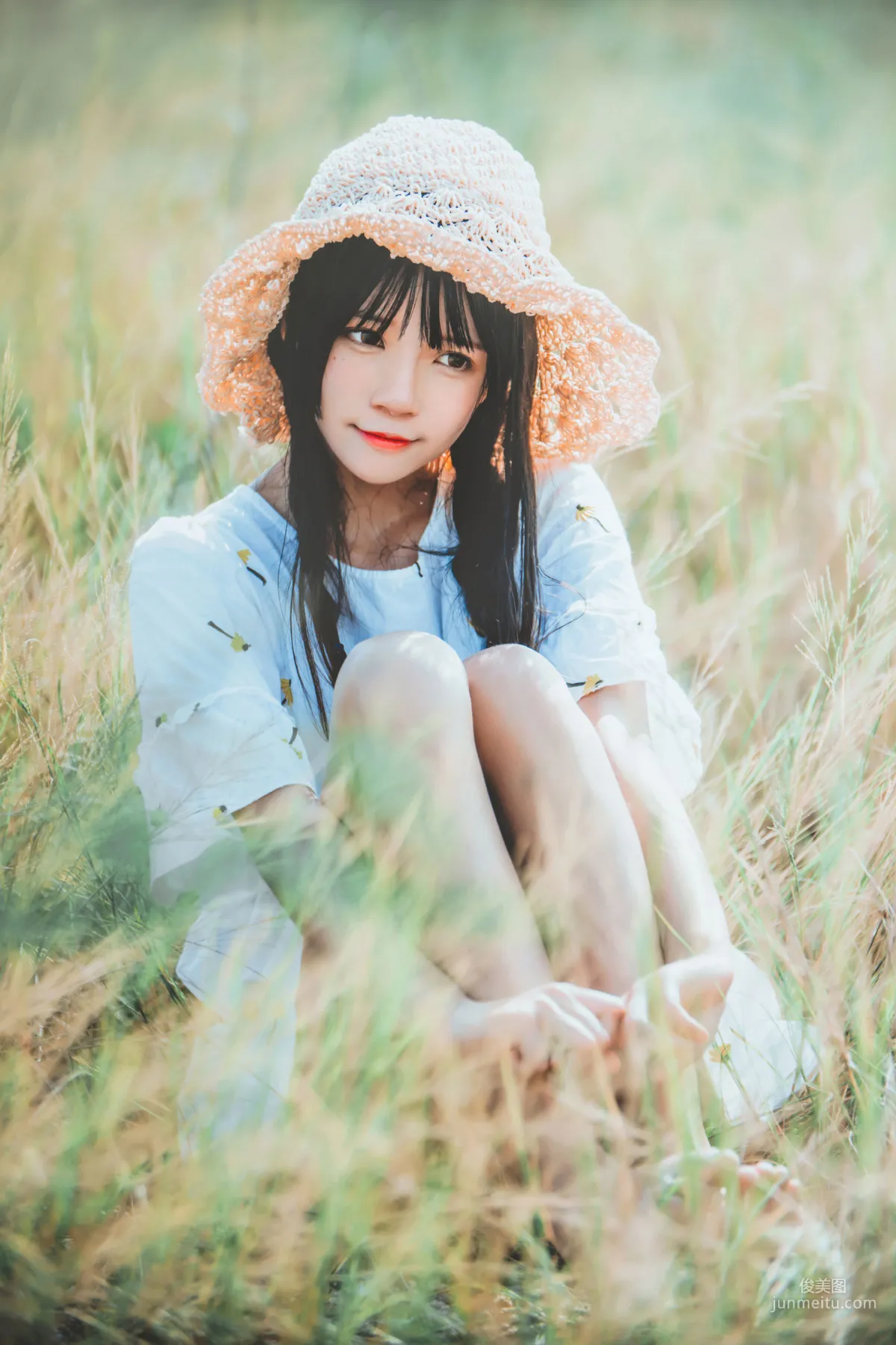 桜桃喵《田野》》 [蘿莉COS] 寫真集 13