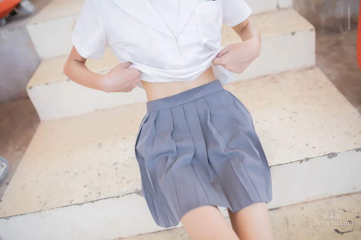 [风之领域] NO.060 运动场裸足美腿 写真集4