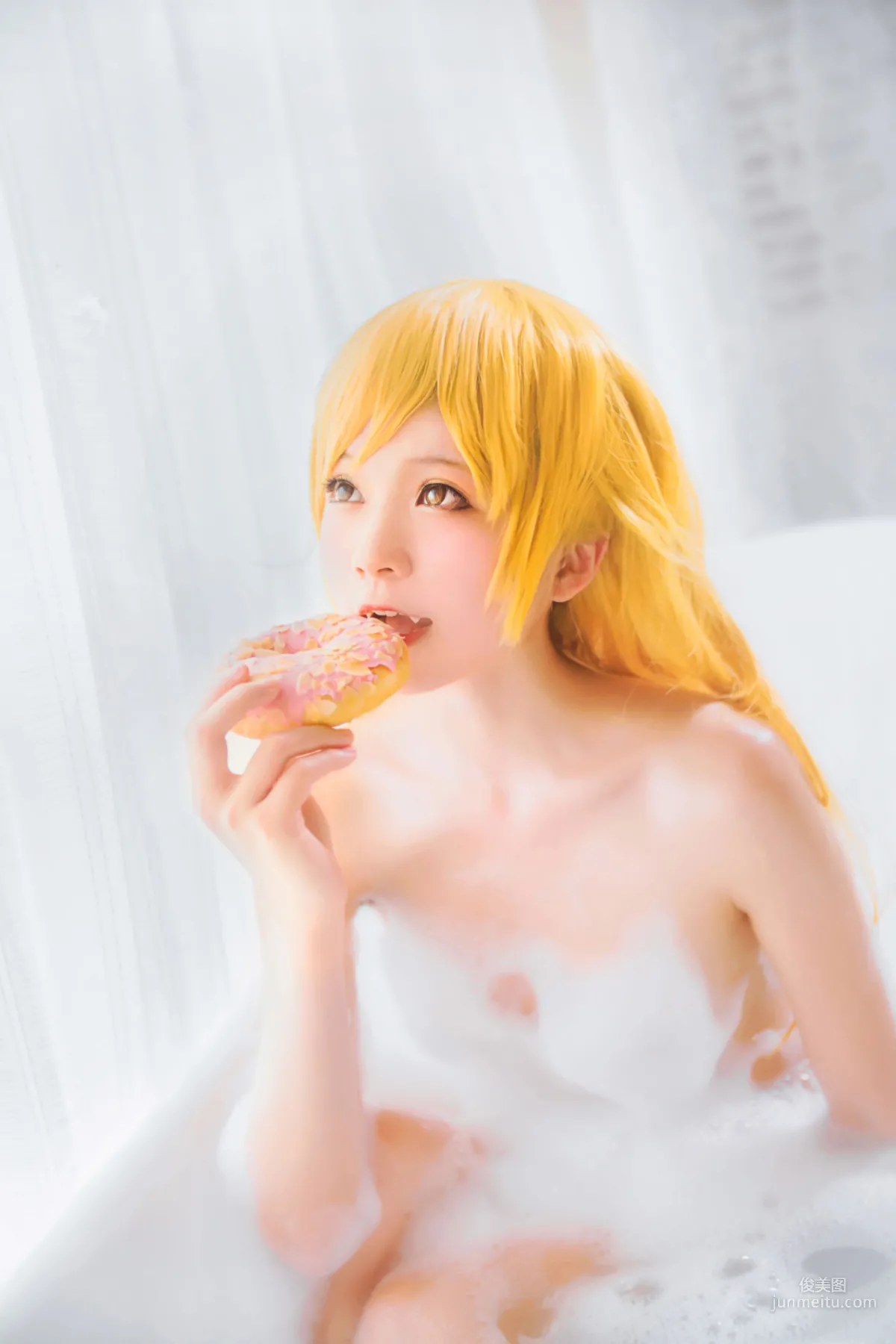 桜桃喵《小忍浴缸》 [萝莉COS] 写真集18