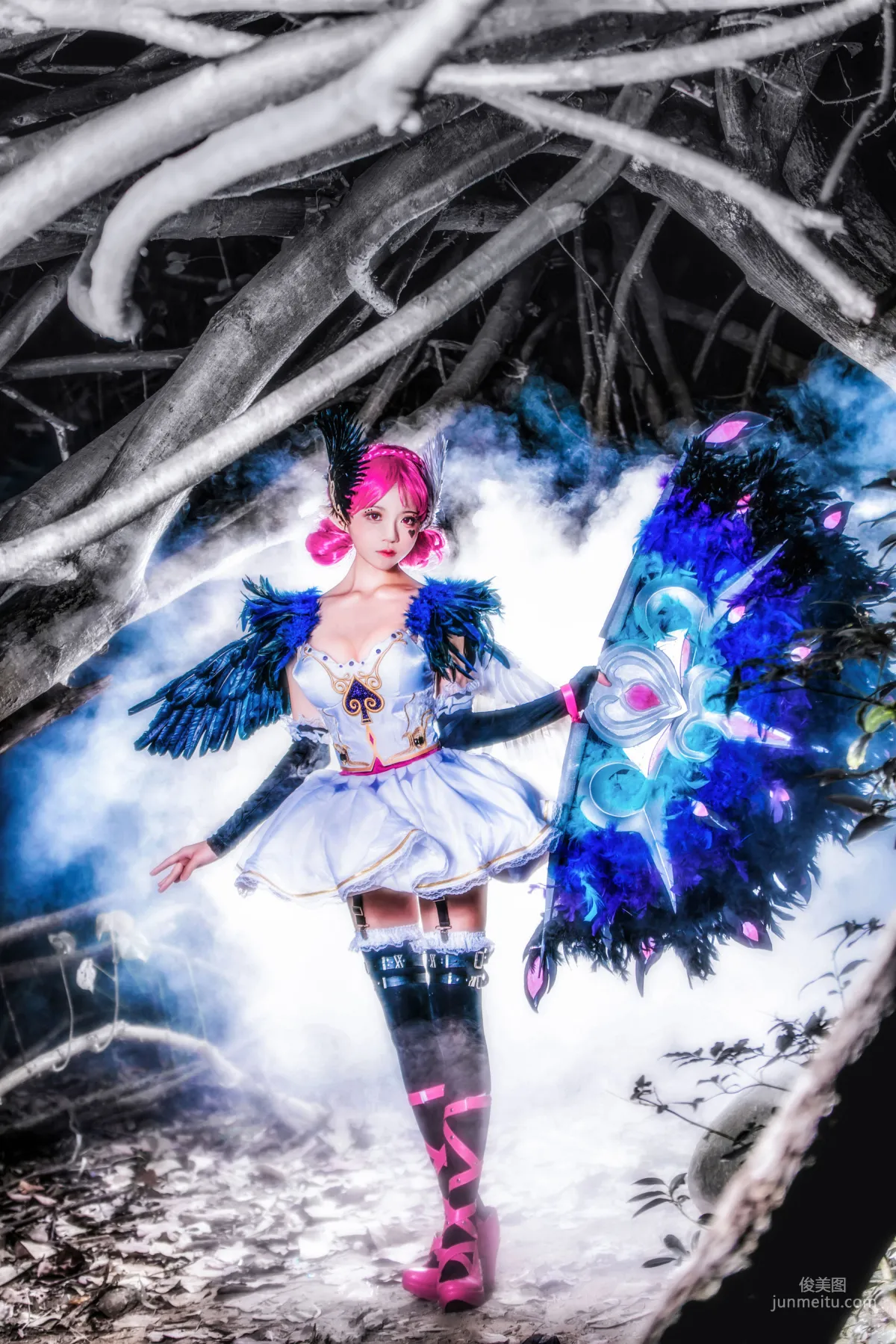 桜桃喵《天鹅之梦》 [萝莉COS] 写真集11