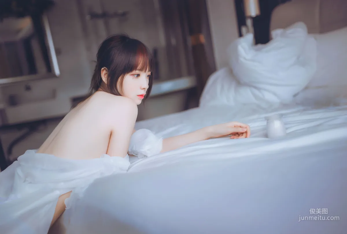 瘋貓ss《睡衣與浴室的水手服》 [蘿莉COS] 寫真集 16