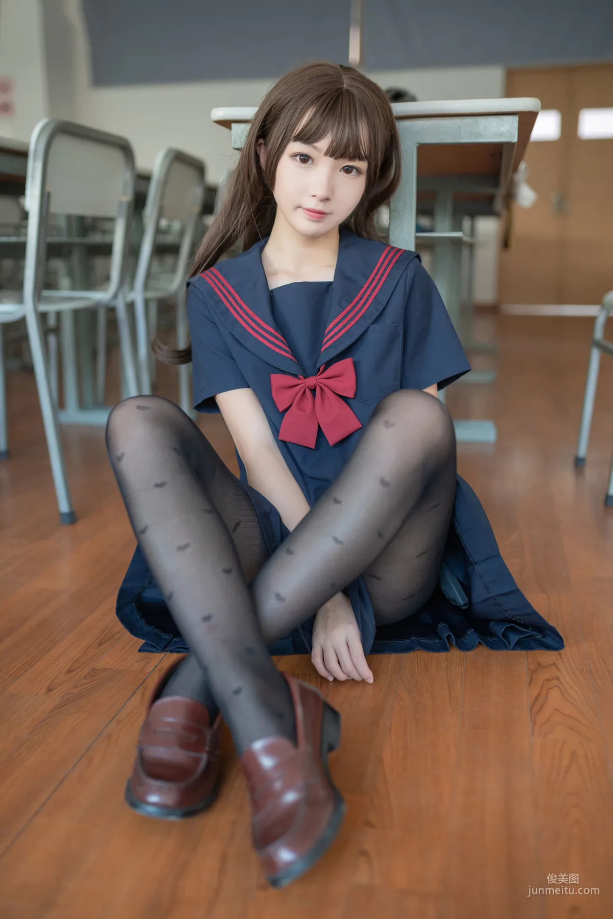 [風之領域] NO.127 愛心黑絲學妹 寫真集 4