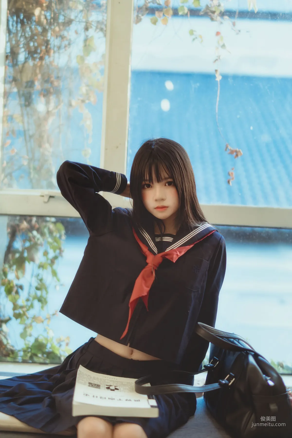 桜桃喵《(小少女)黑色水手服》 [蘿莉COS] 寫真集 27
