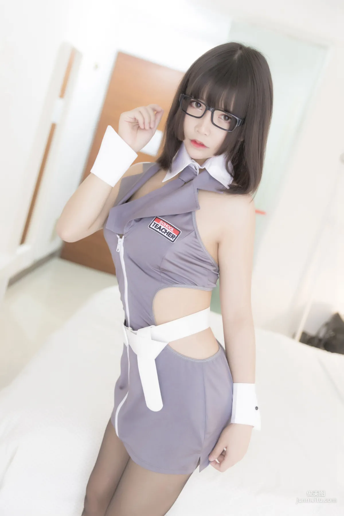 [風之領域] NO.122 情趣制服眼鏡妹 寫真集 11