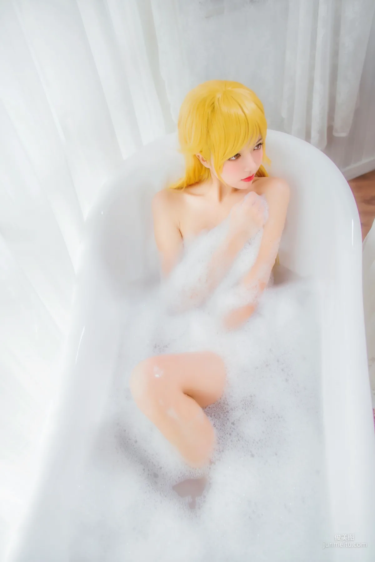 桜桃喵《小忍浴缸》 [萝莉COS] 写真集6