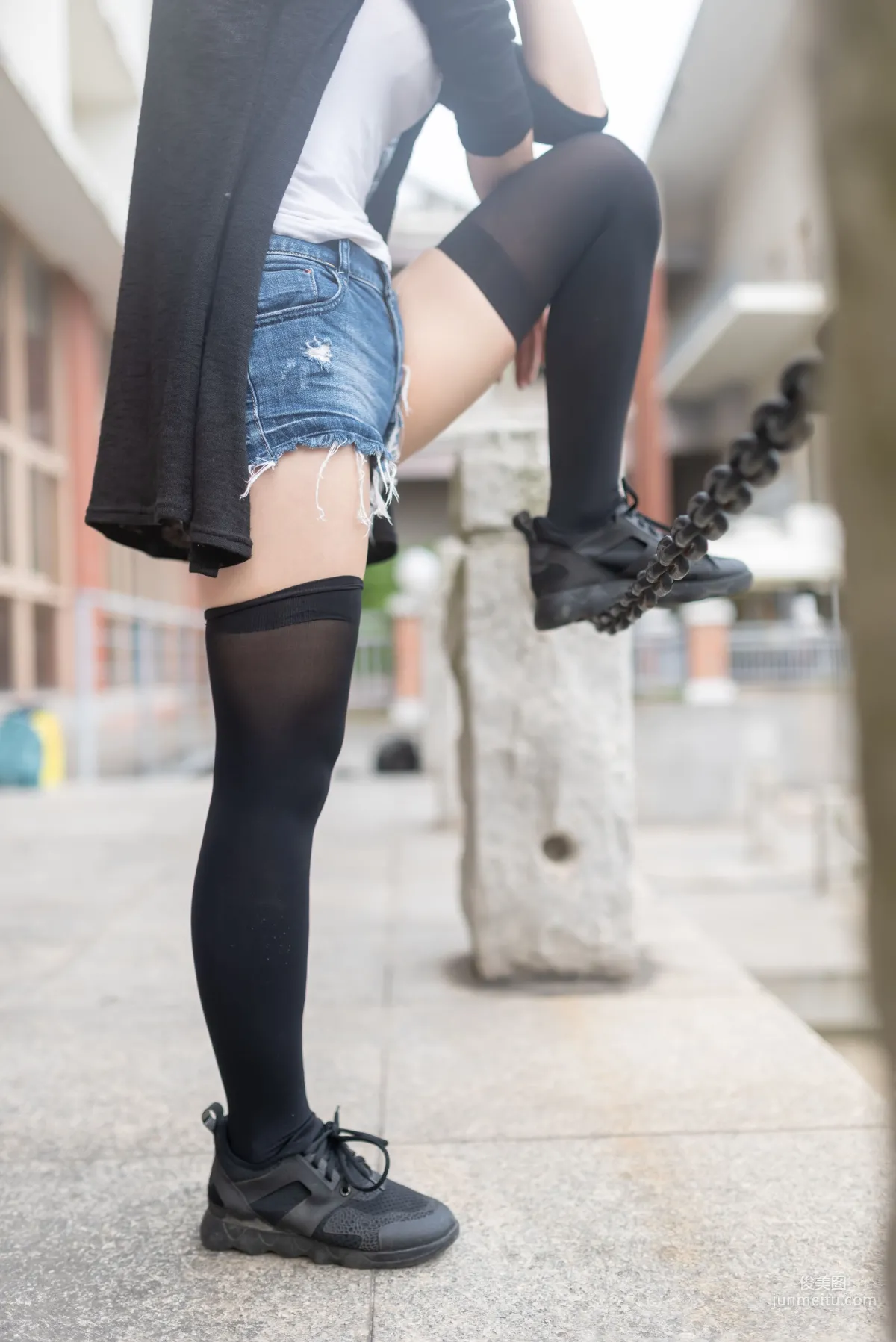 [Fengzhi Lingyu] NO.043 Black Stockings Big Bust Fashion Girl Outdoor Photo Set photo 29