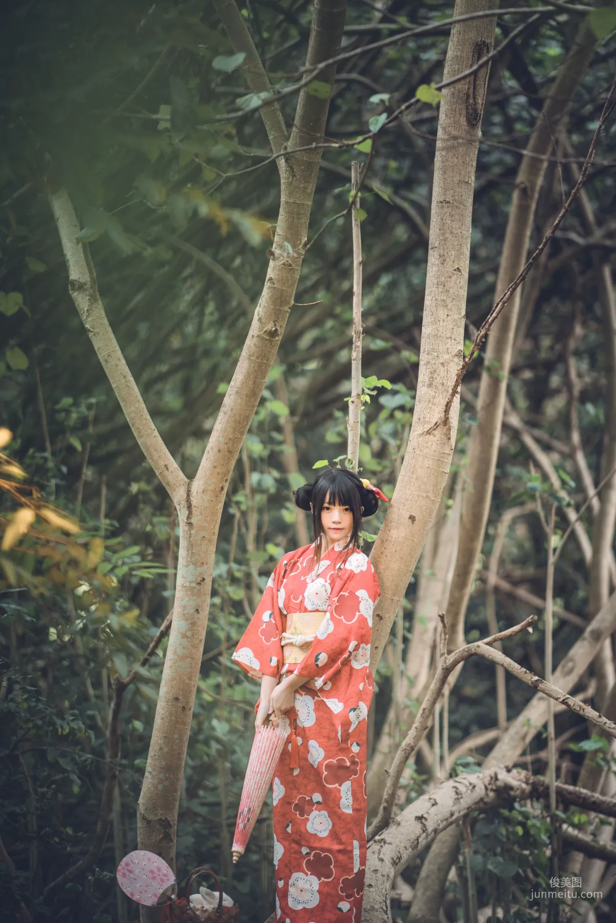 桜桃喵《夏日祭》 [蘿莉COS] 寫真集 31