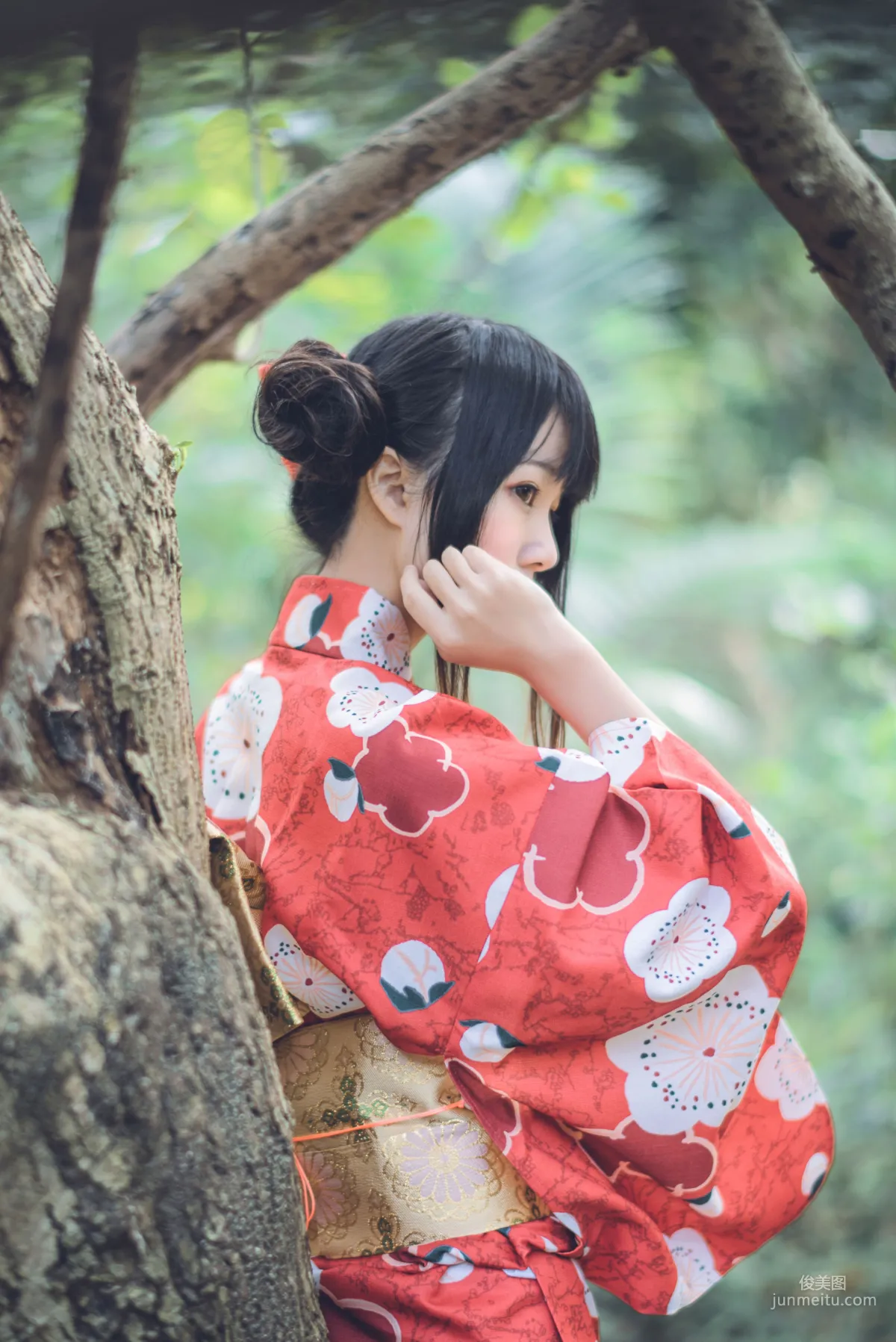 桜桃喵《夏日祭》 [蘿莉COS] 寫真集 13