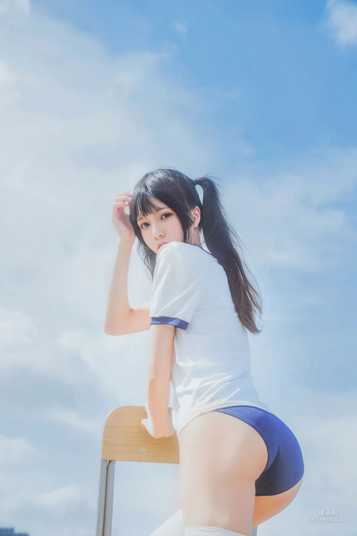桜桃喵《体操服》 [萝莉COS] 写真集1