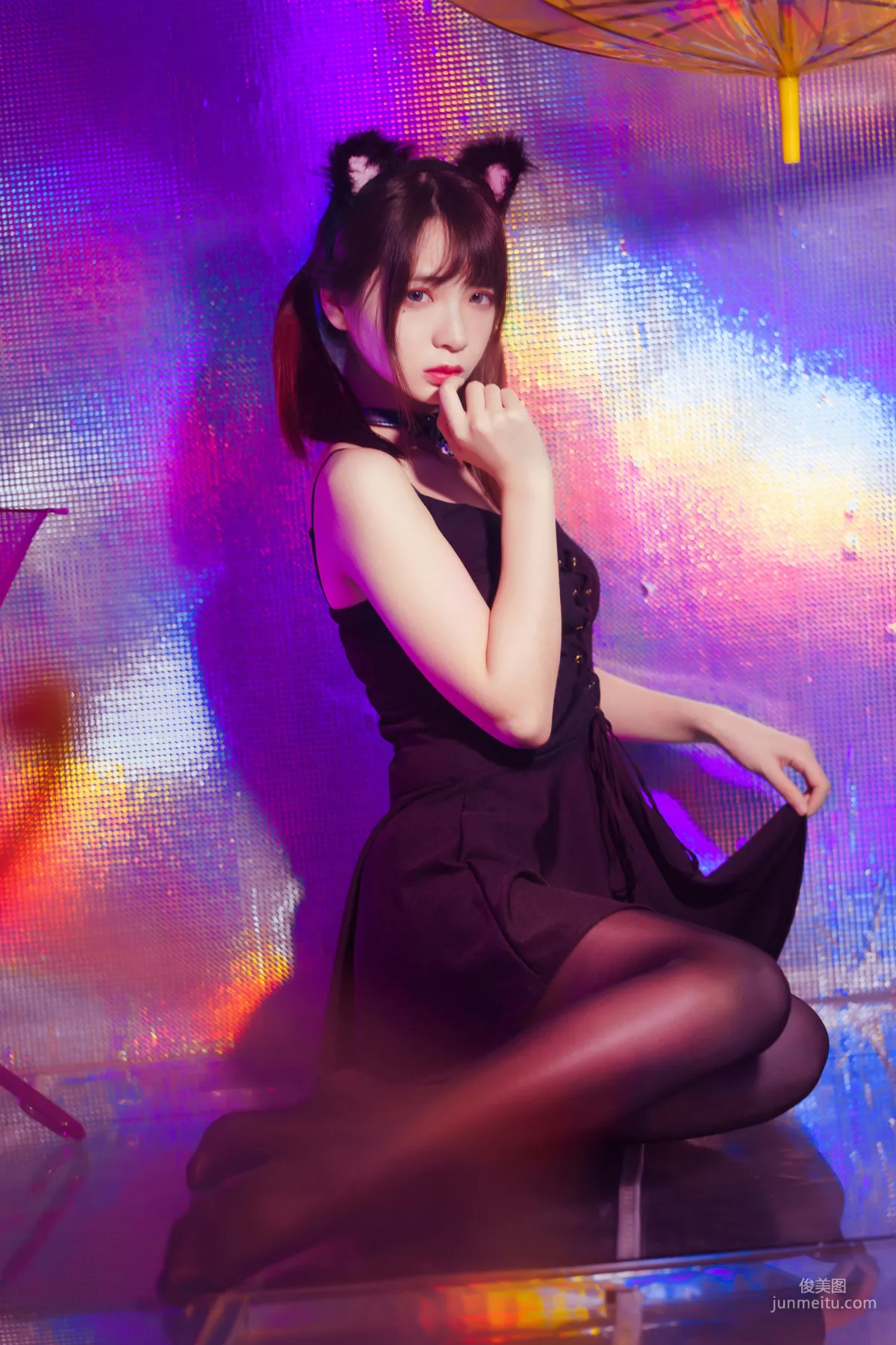 瘋貓ss《絲襪狂想曲(光)》 [蘿莉COS] 寫真集 4