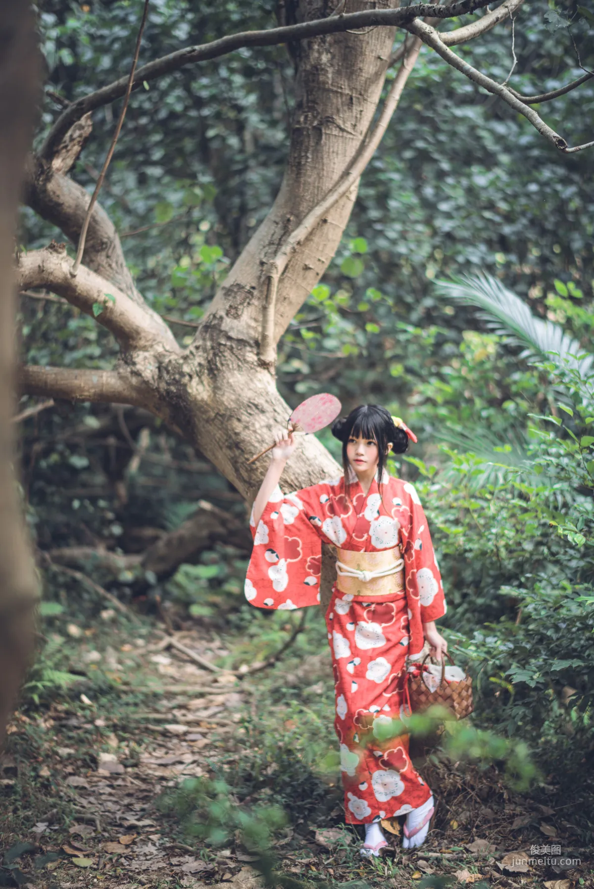 桜桃喵《夏日祭》 [蘿莉COS] 寫真集 6