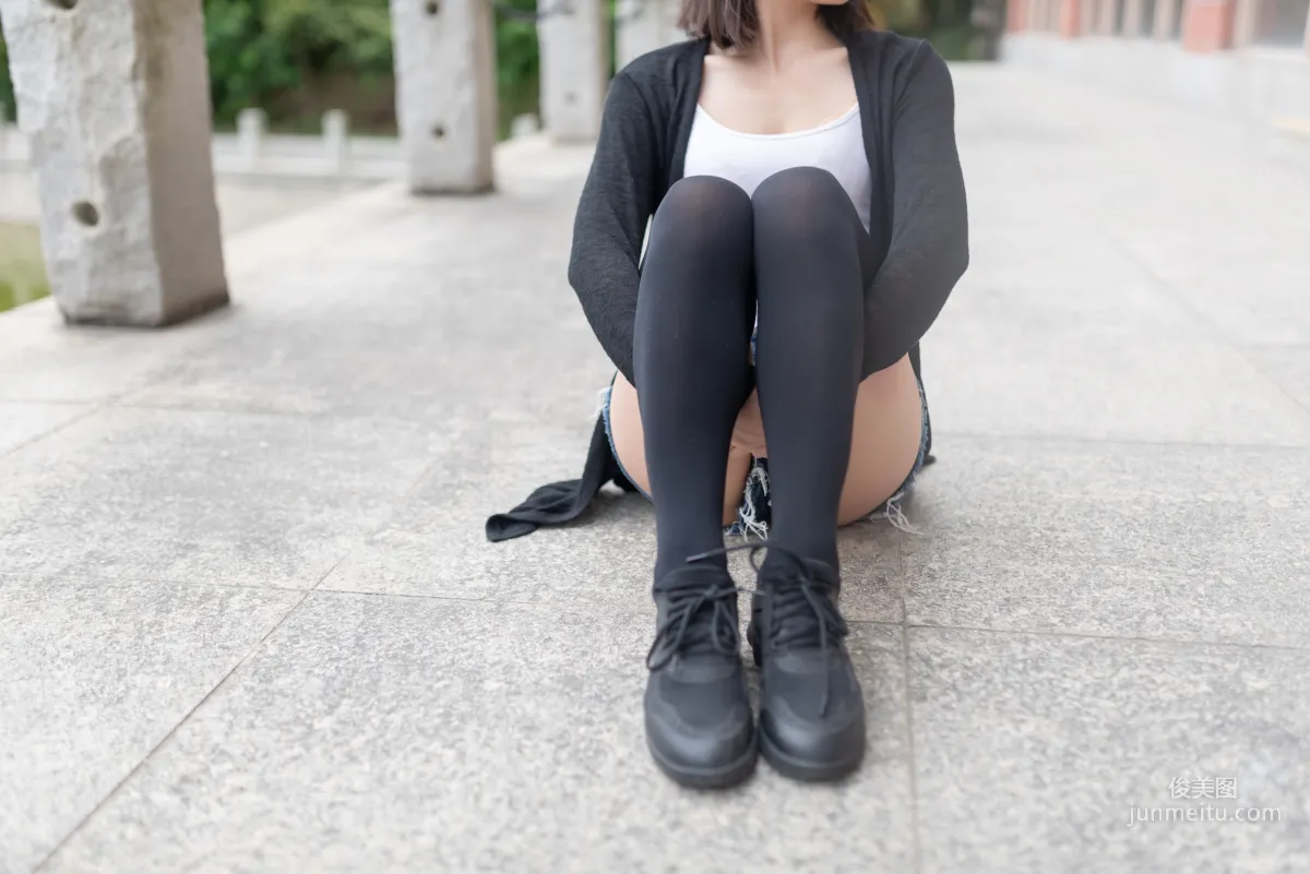 [Fengzhi Lingyu] NO.043 Black Stockings Big Bust Fashion Girl Outdoor Photo Set photo 39