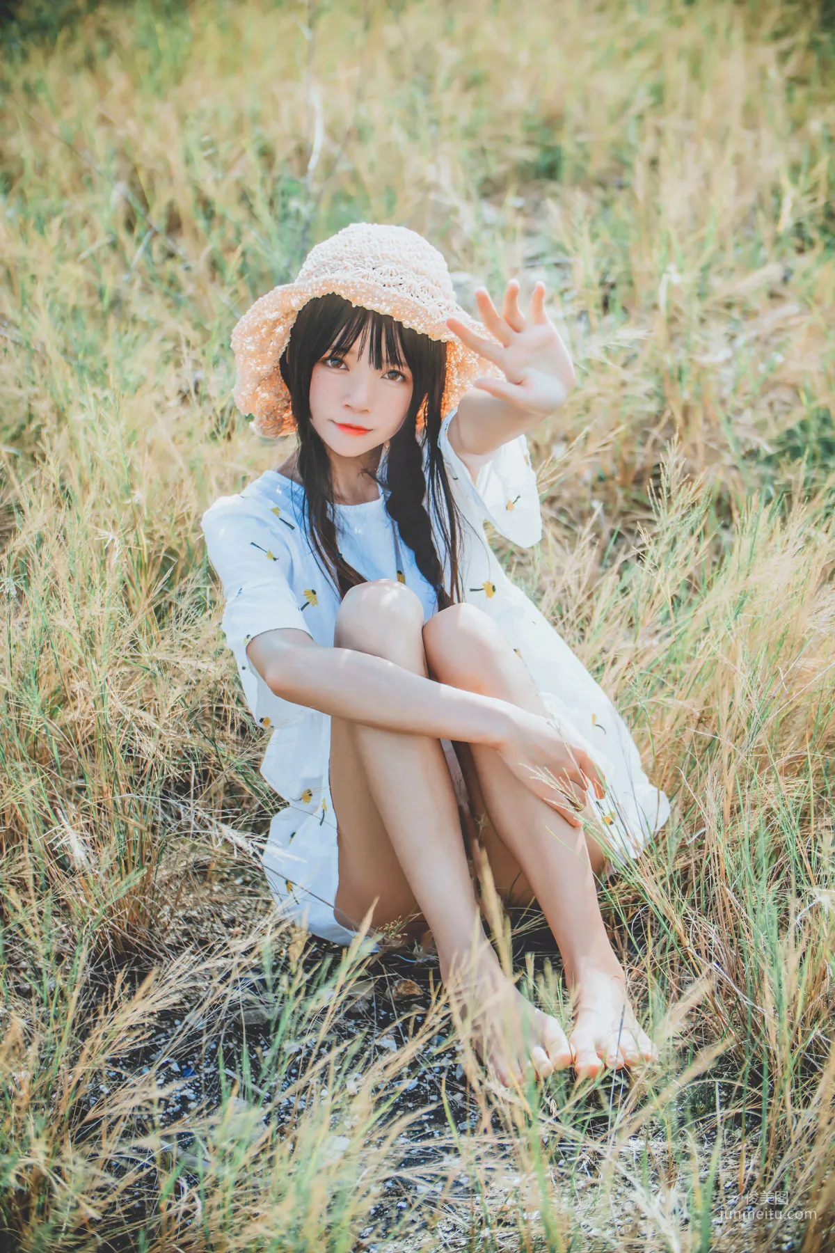 桜桃喵《田野》》 [蘿莉COS] 寫真集 12