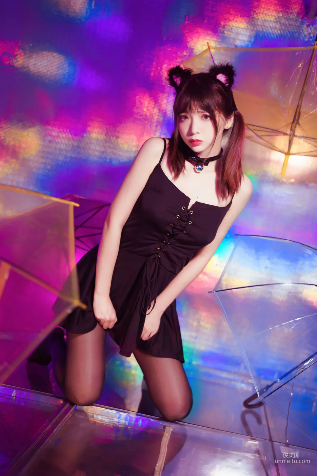 瘋貓ss《絲襪狂想曲(光)》 [蘿莉COS] 寫真集 10