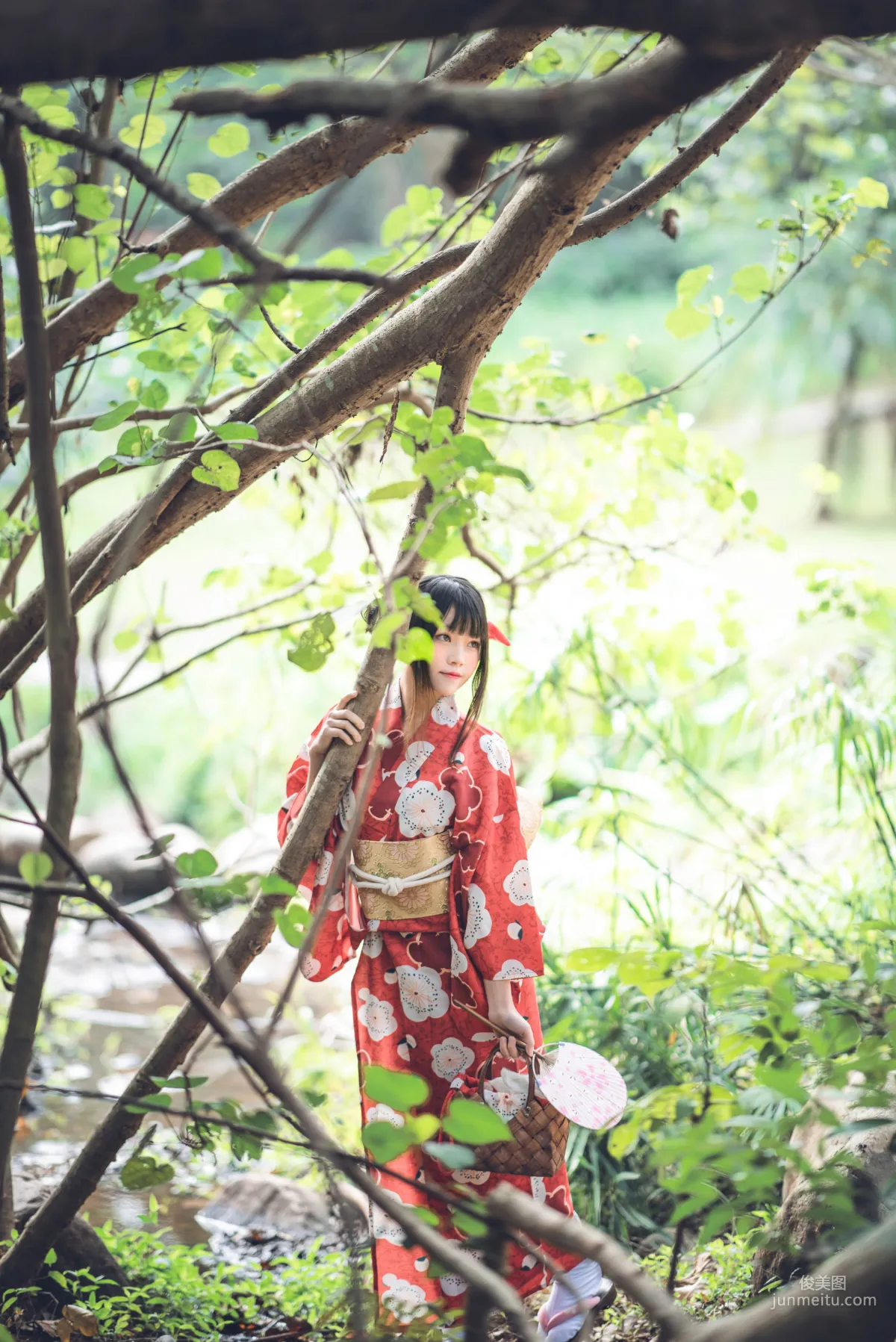桜桃喵《夏日祭》 [蘿莉COS] 寫真集 18