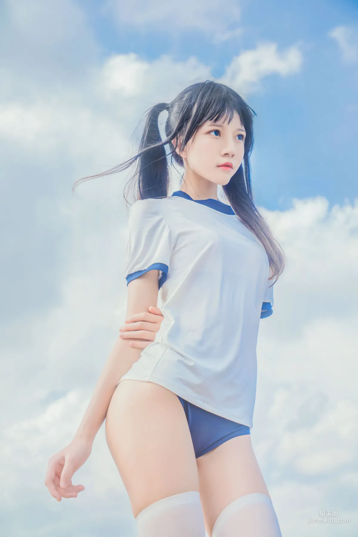 桜桃喵《體操服》 [蘿莉COS] 寫真集 9
