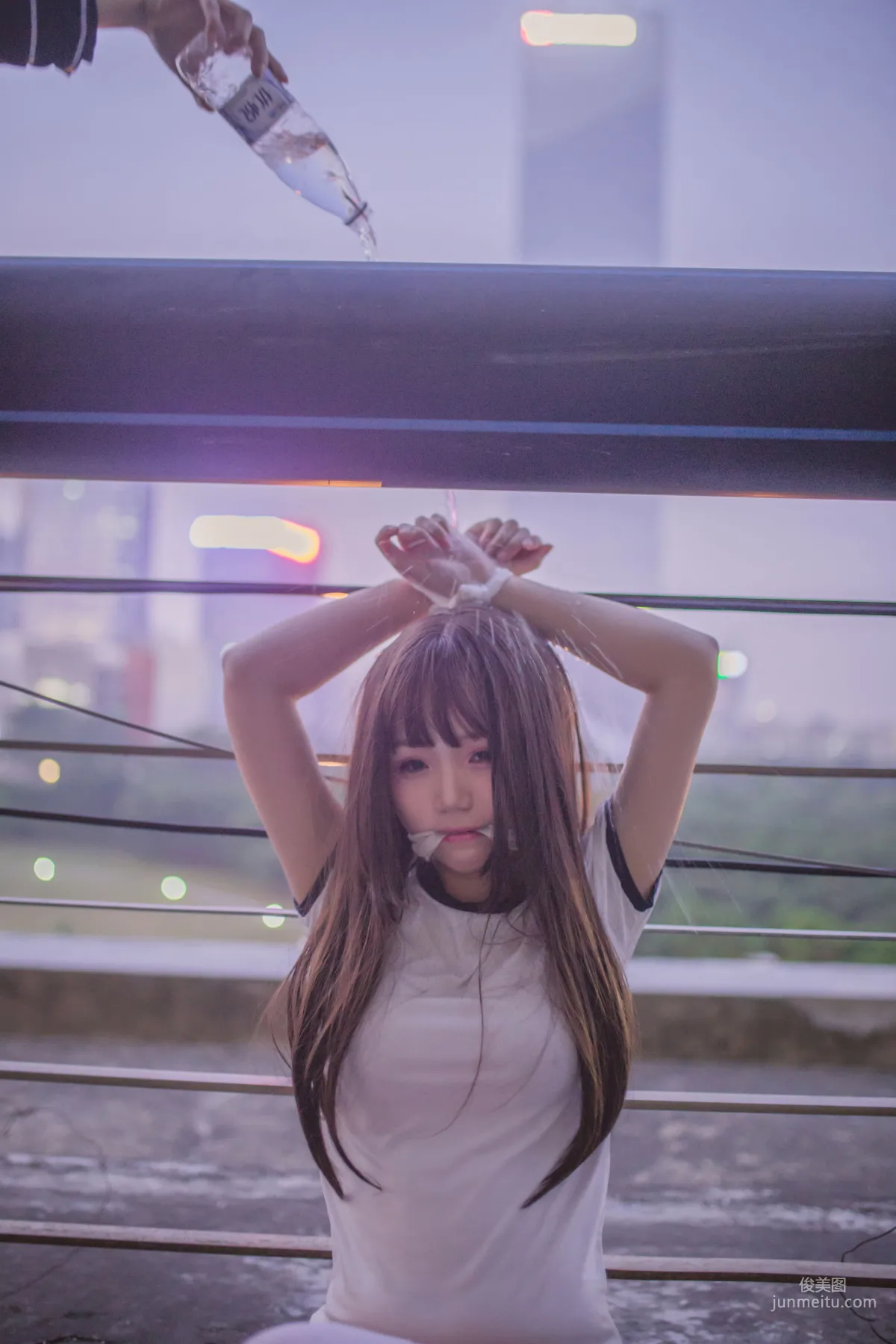 Yoko宅夏《白丝捆绑》 [萝莉COS] 写真集30