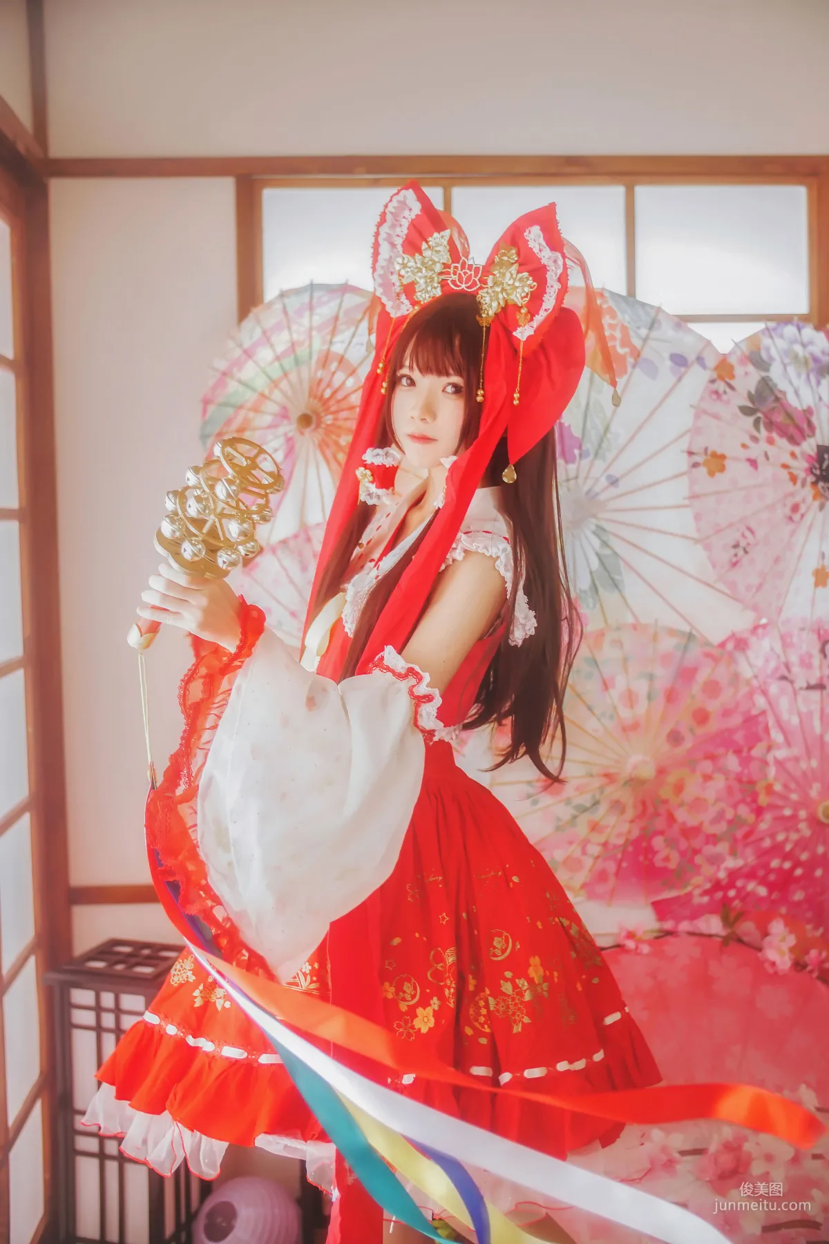 桜桃喵《靈夢 新年快樂》 [蘿莉COS] 寫真集 4