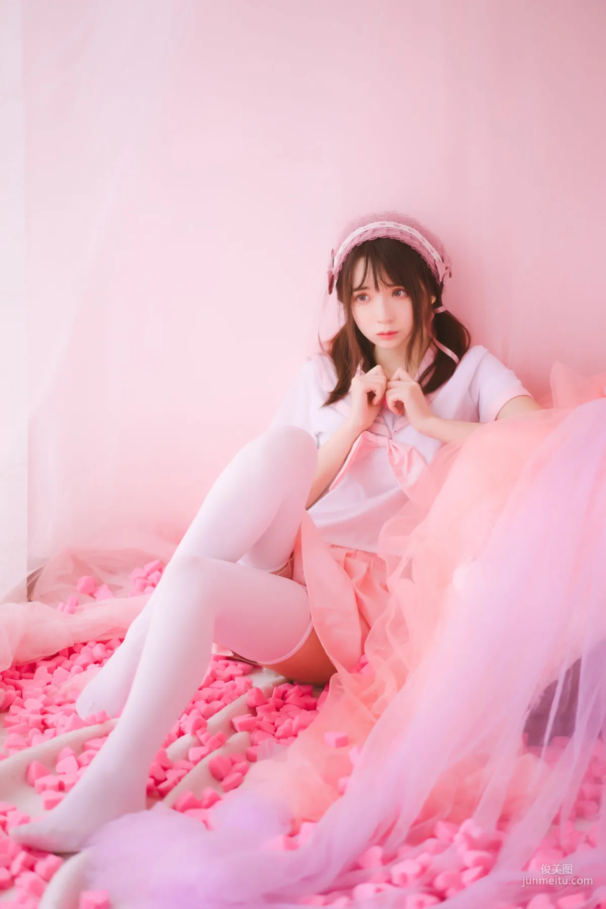 疯猫ss《丝袜狂想曲(粉)》 [萝莉COS] 写真集20