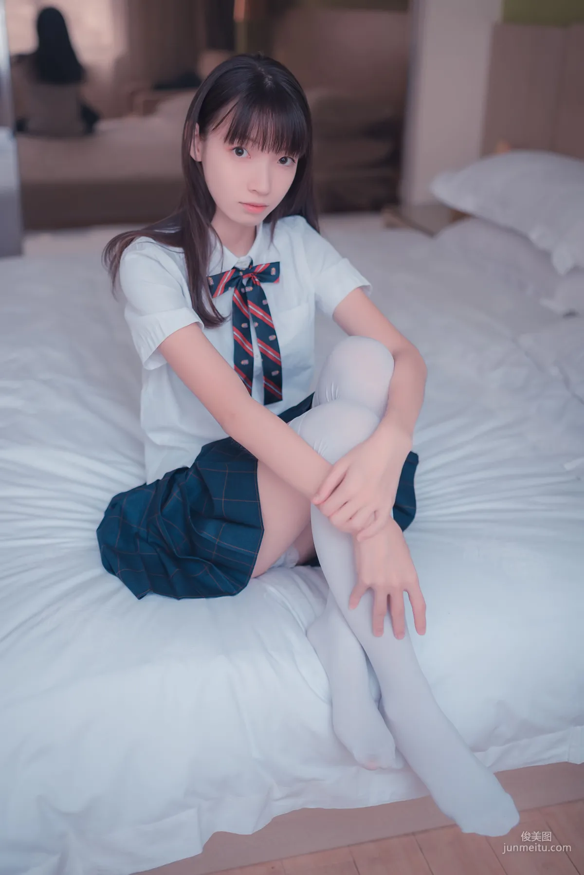 [風之領域] NO.004 鄰家白絲清新女孩 寫真集 24