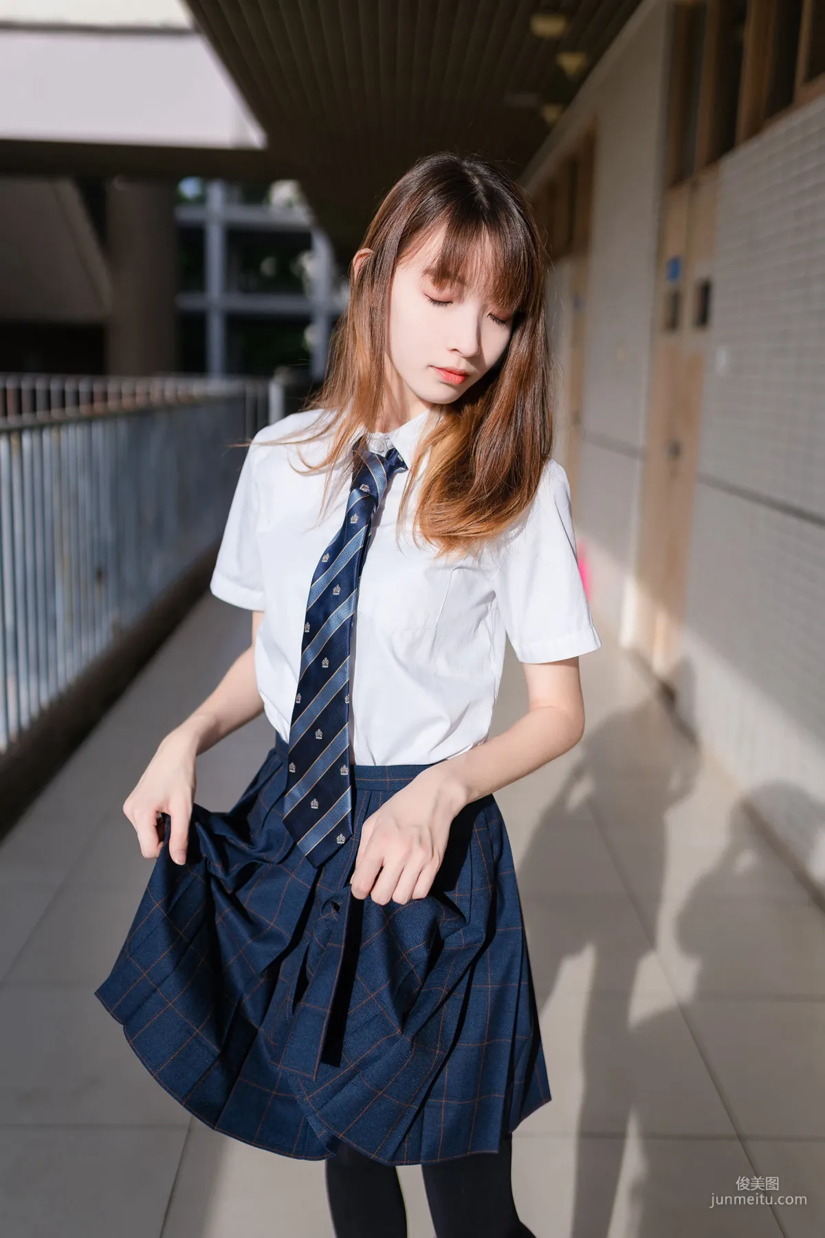 [风之领域] NO.070 午后阳光下的黑丝学妹 写真集22
