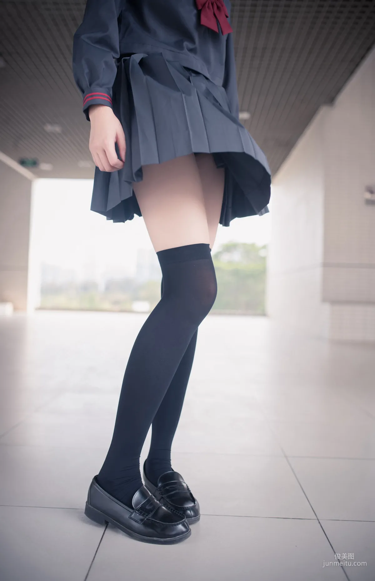 [风之领域] NO.120 超短情趣制服黑丝长腿2 写真集1
