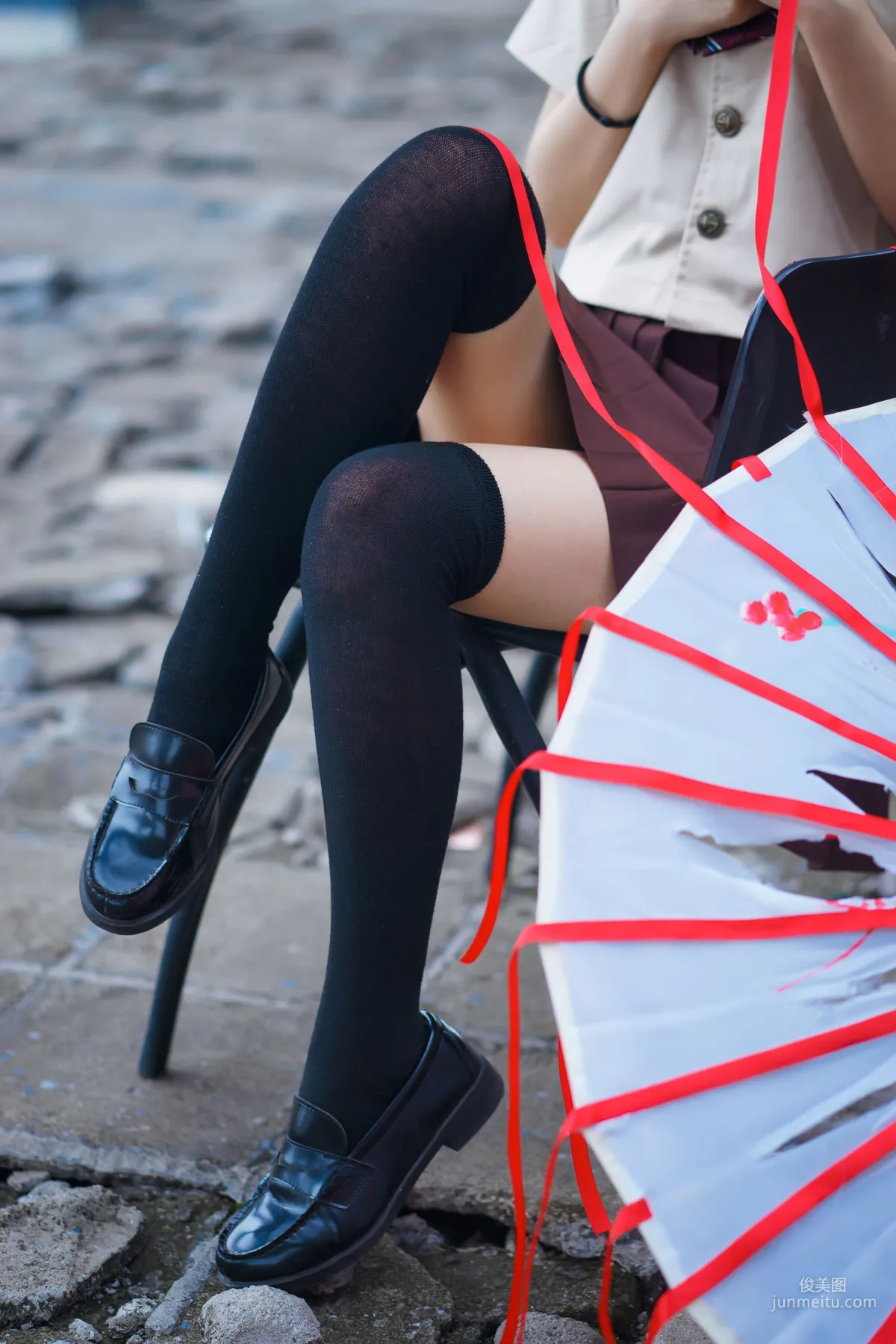 瘋貓ss《絲襪狂想曲(傘)》 [蘿莉COS] 寫真集 3