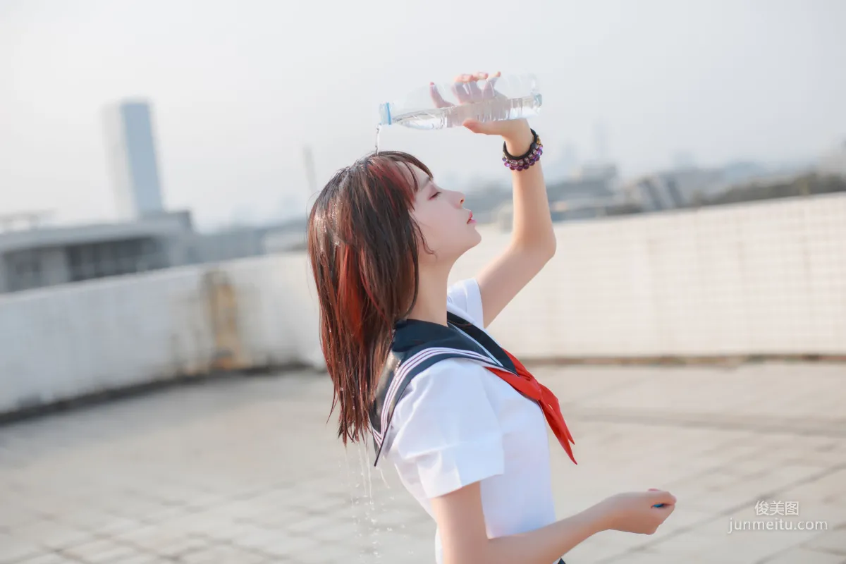 瘋貓ss《同桌的水手服》 [蘿莉COS] 寫真集 34