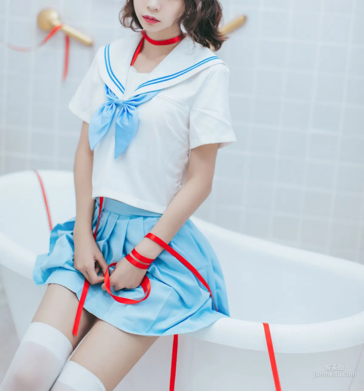 瘋貓ss《睡衣與浴室的水手服》 [蘿莉COS] 寫真集 39