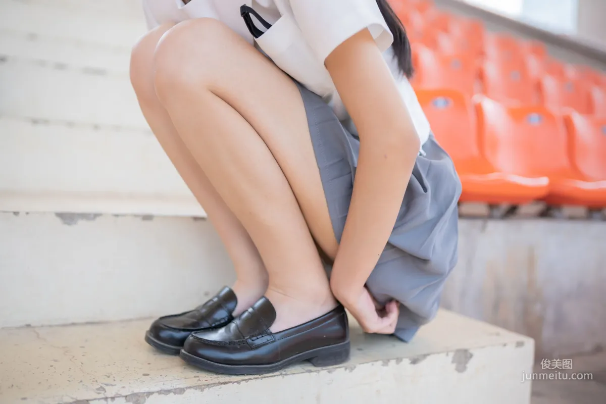 [风之领域] NO.060 运动场裸足美腿 写真集7