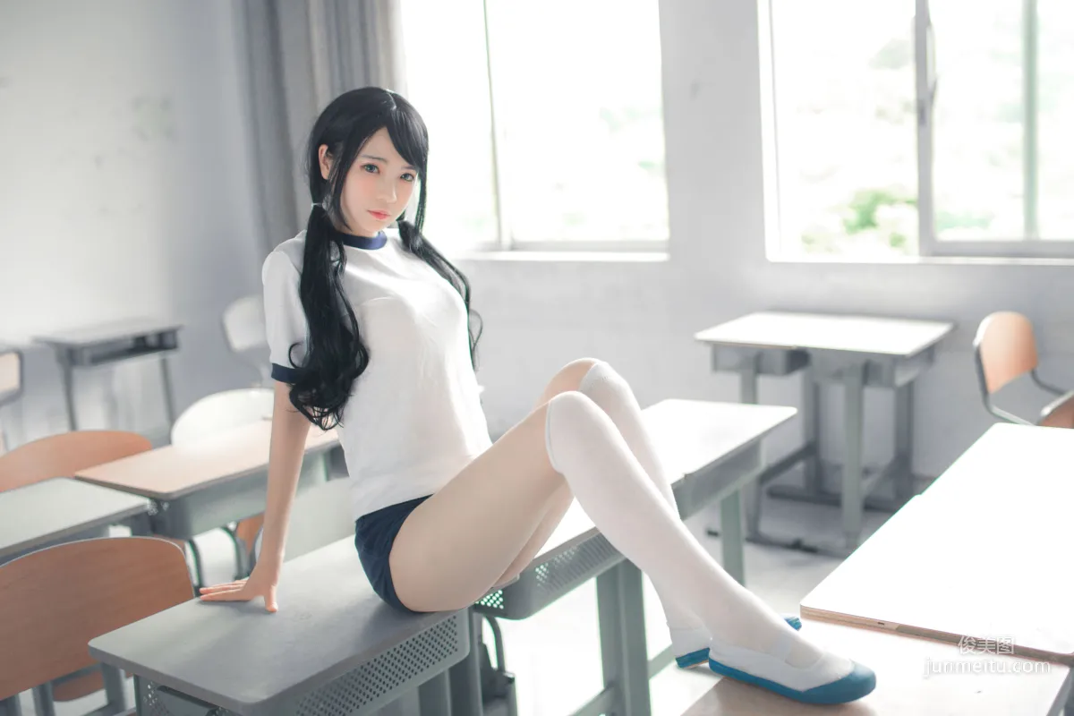瘋貓ss《體操服白絲》 [蘿莉COS] 寫真集 14