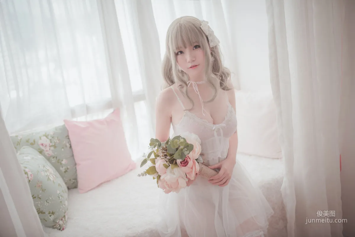 Yoko宅夏《白色絲質連衣裙》 [蘿莉COS] 寫真集 4