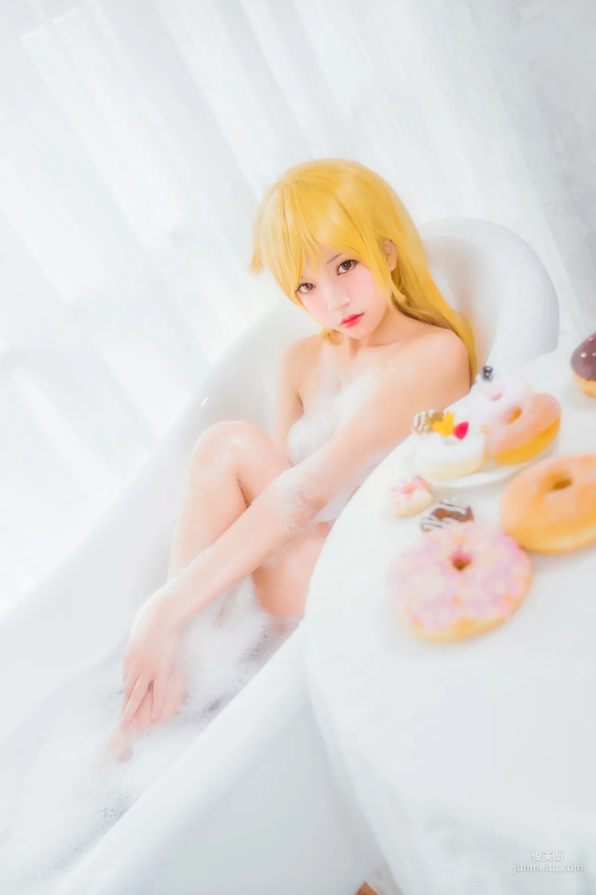 桜桃喵《小忍浴缸》 [萝莉COS] 写真集11
