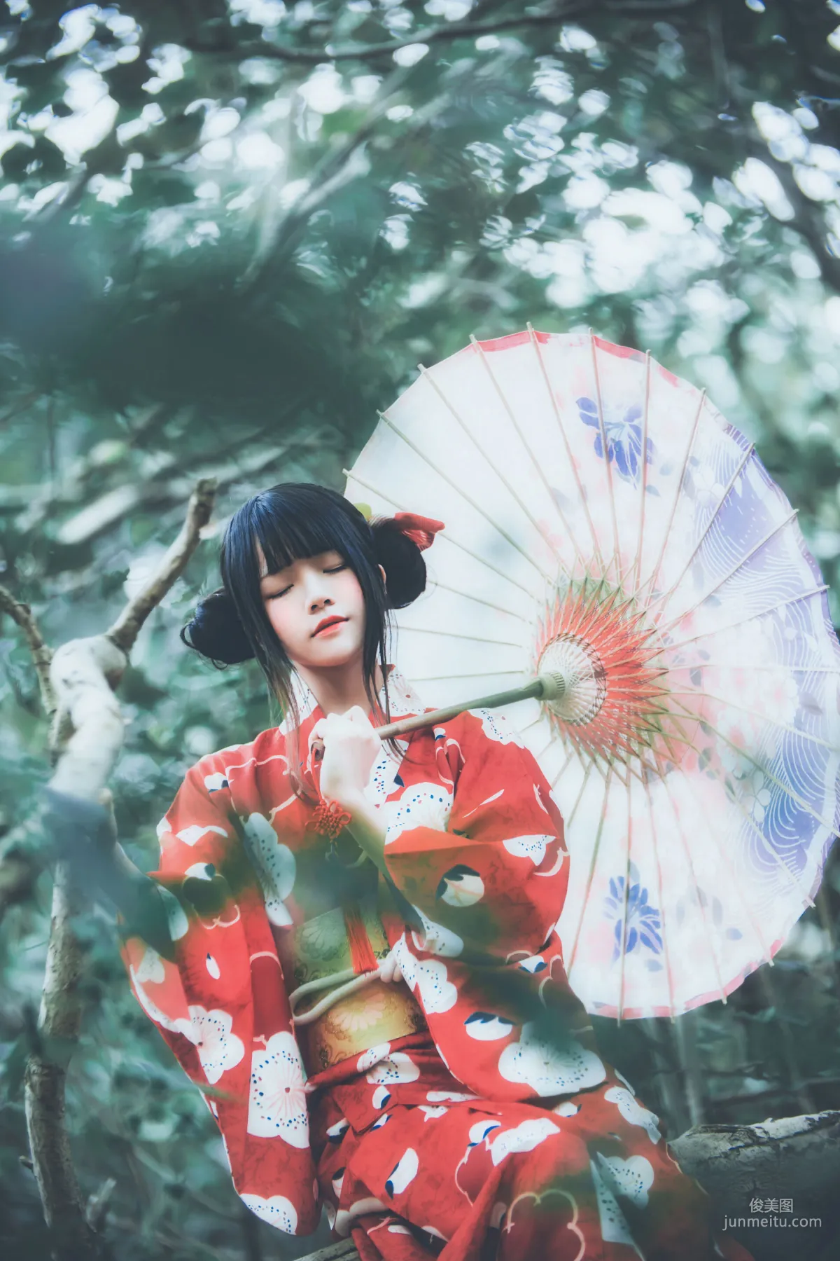 桜桃喵《夏日祭》 [蘿莉COS] 寫真集 63
