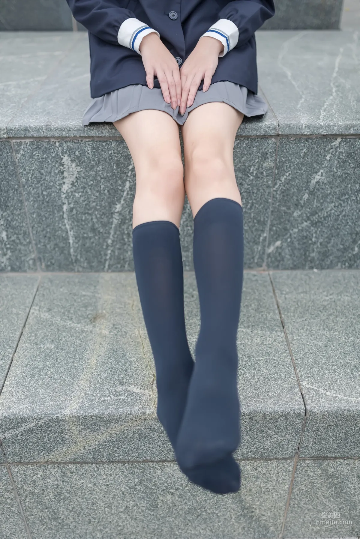 [Fengzhi Lingyu] NO.022 Schoolgirl Outdoor Black Stockings 2 Photo Set photo 18