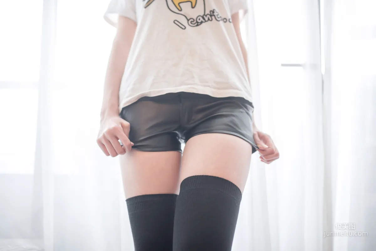 [Fengzhi Lingyu] NO.037 Black Stockings and Leather Pants Photo Set photo 18