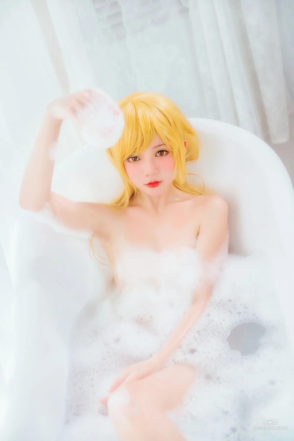 桜桃喵《小忍浴缸》 [蘿莉COS] 寫真集 26