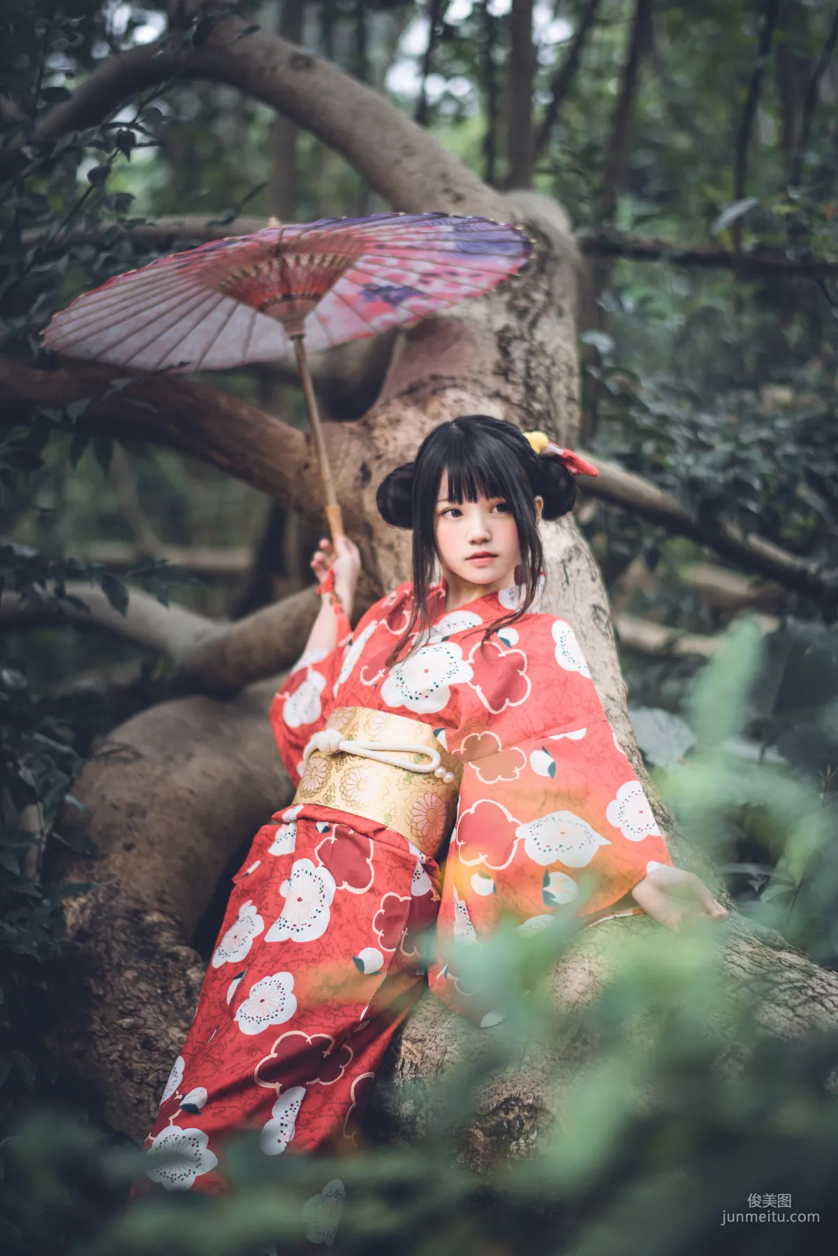 桜桃喵《夏日祭》 [蘿莉COS] 寫真集 44