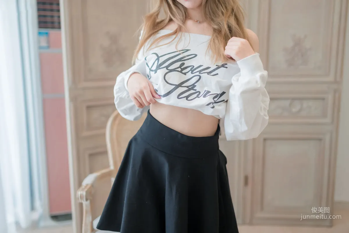 [Fengzhi Lingyu] NO.130 Ultra-Thin Black Stockings and Short Skirt Photo Set photo 12