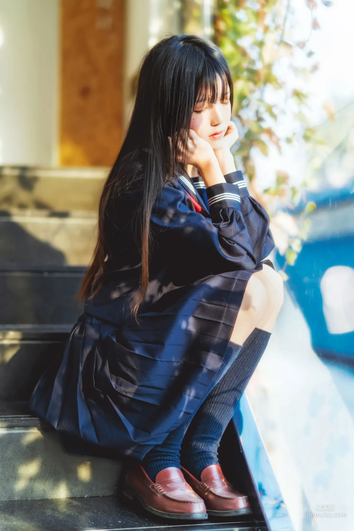 桜桃喵《(小少女)黑色水手服》 [萝莉COS] 写真集1