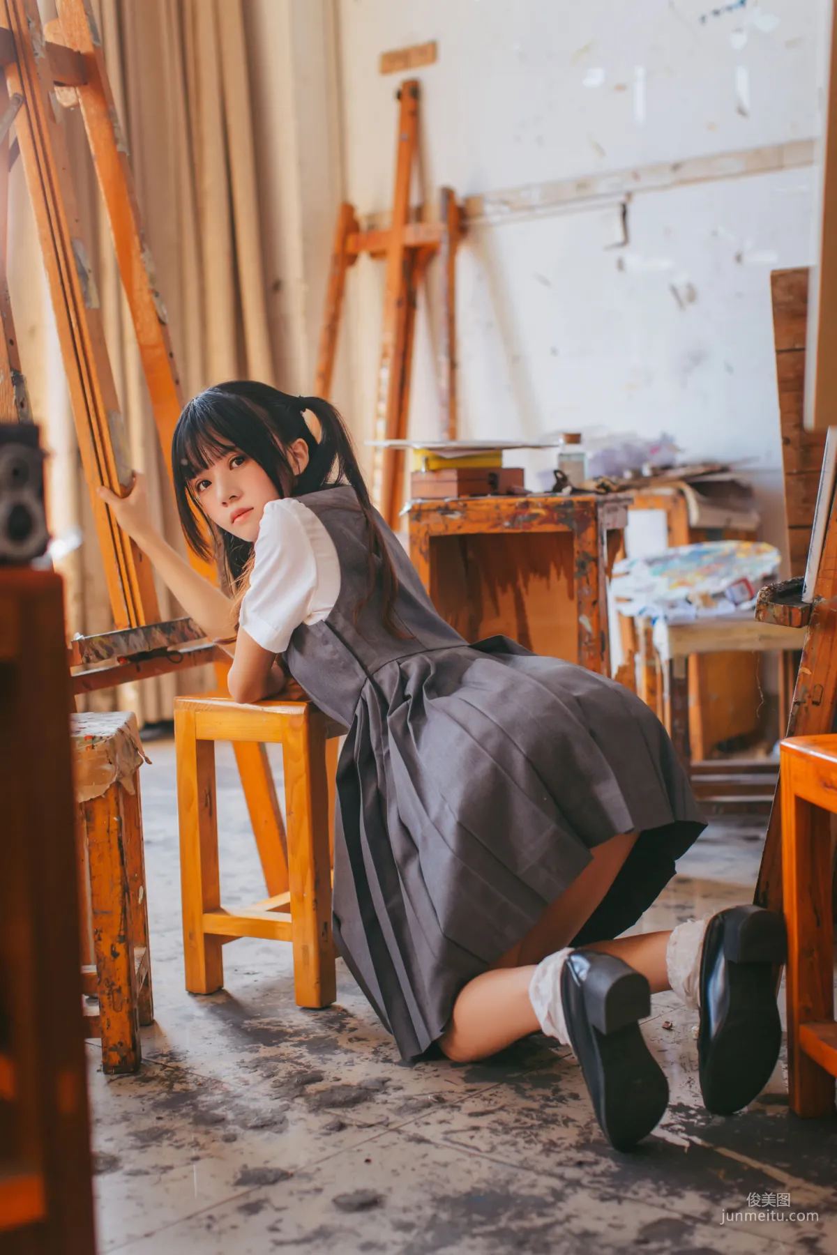 桜桃喵《畫室少女》 [蘿莉COS] 寫真集 15