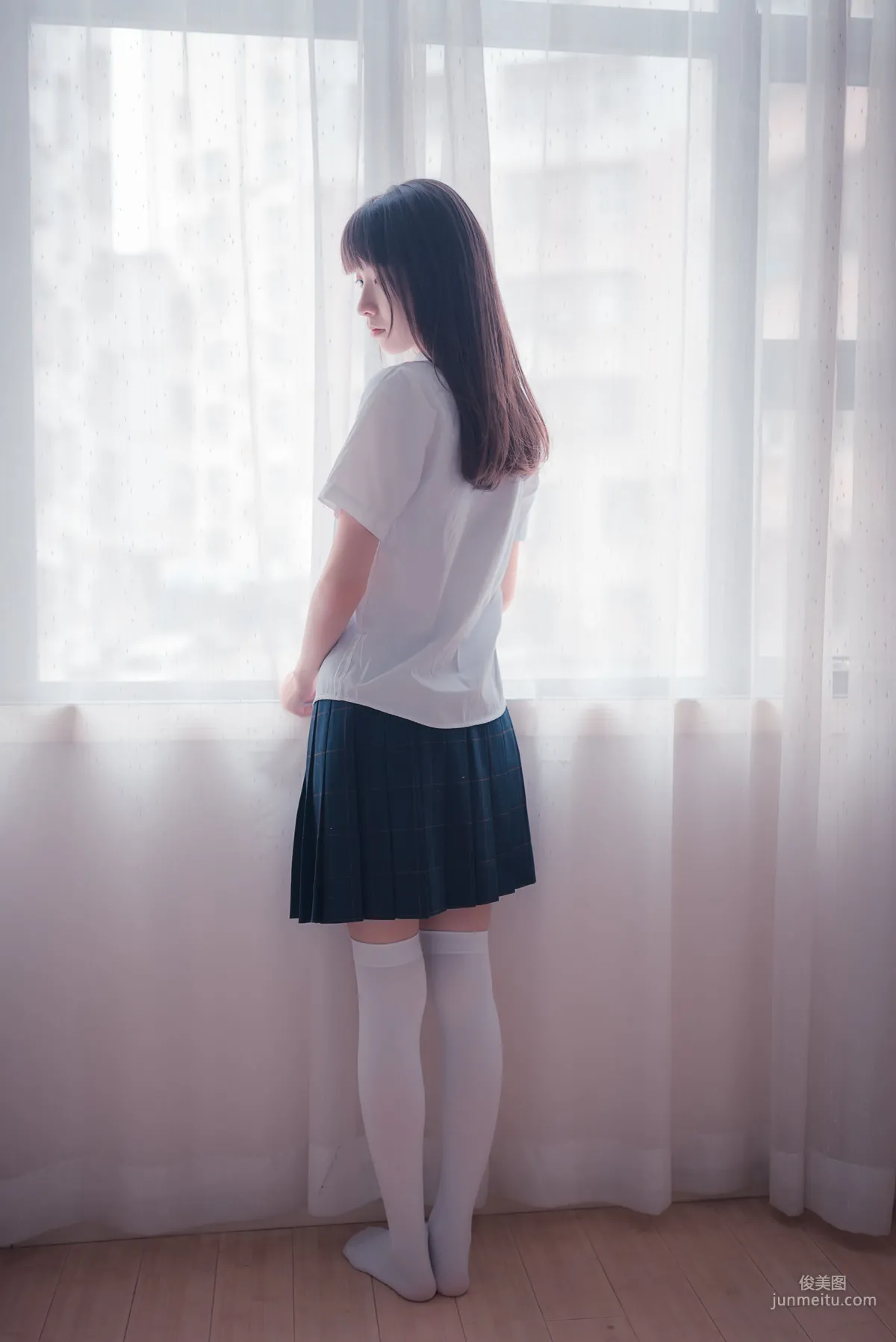 [風之領域] NO.004 鄰家白絲清新女孩 寫真集 19