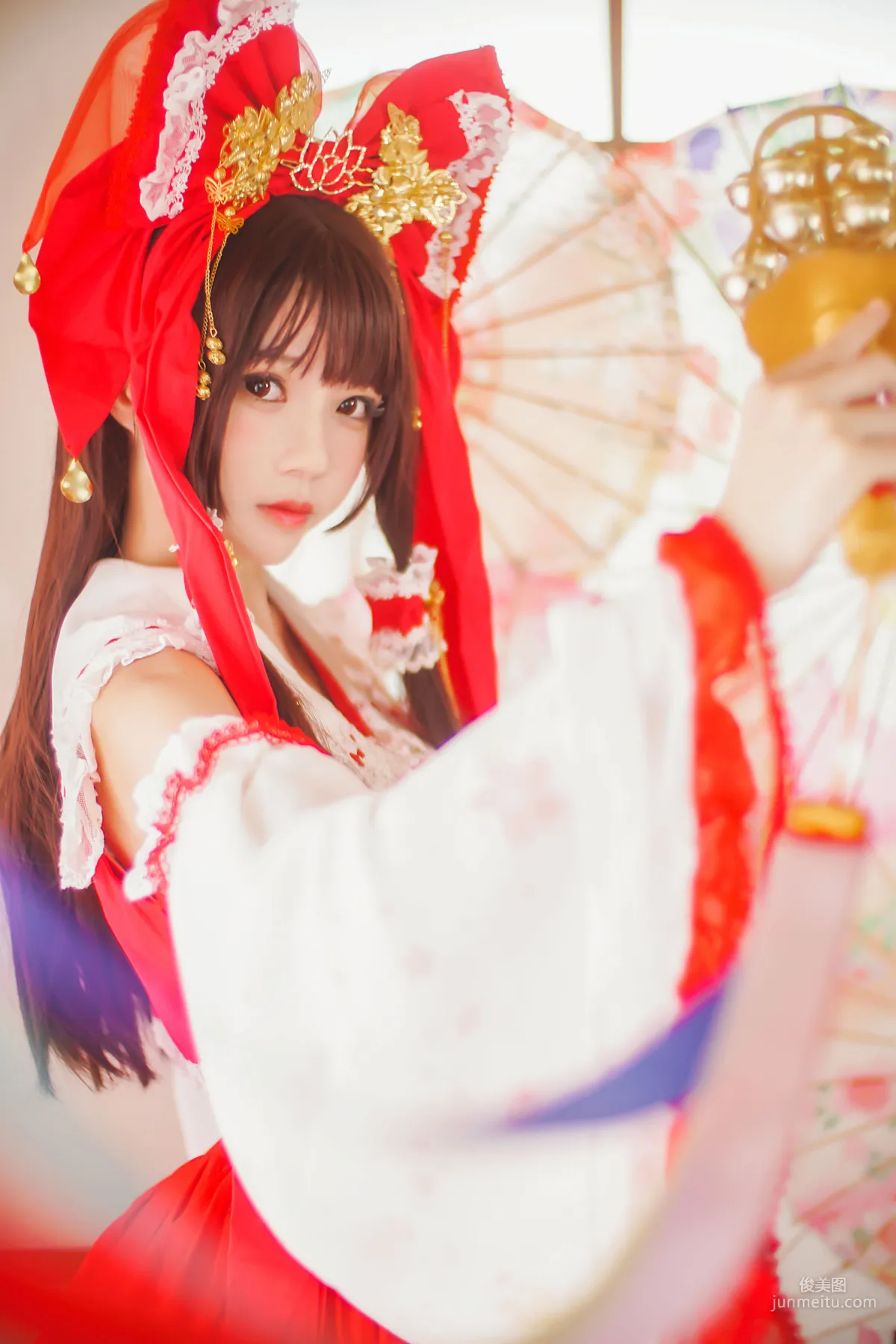 桜桃喵《灵梦 新年快乐》 [萝莉COS] 写真集1