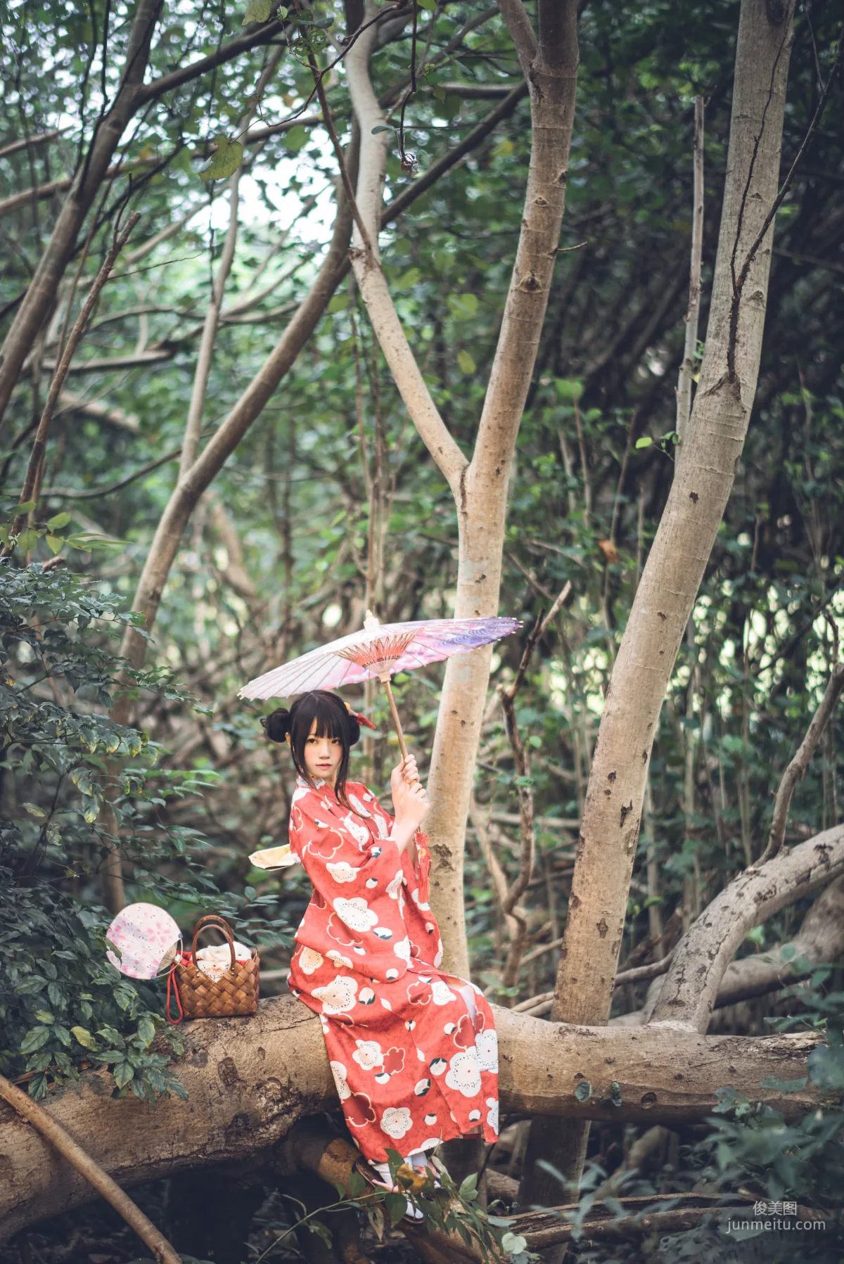 桜桃喵《夏日祭》 [蘿莉COS] 寫真集 21
