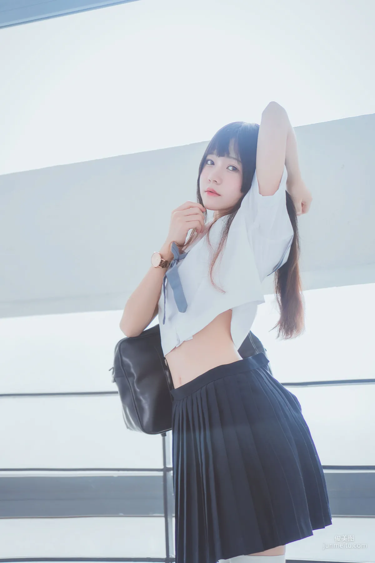 桜桃喵《藍白水手服》 [蘿莉COS] 寫真集 2
