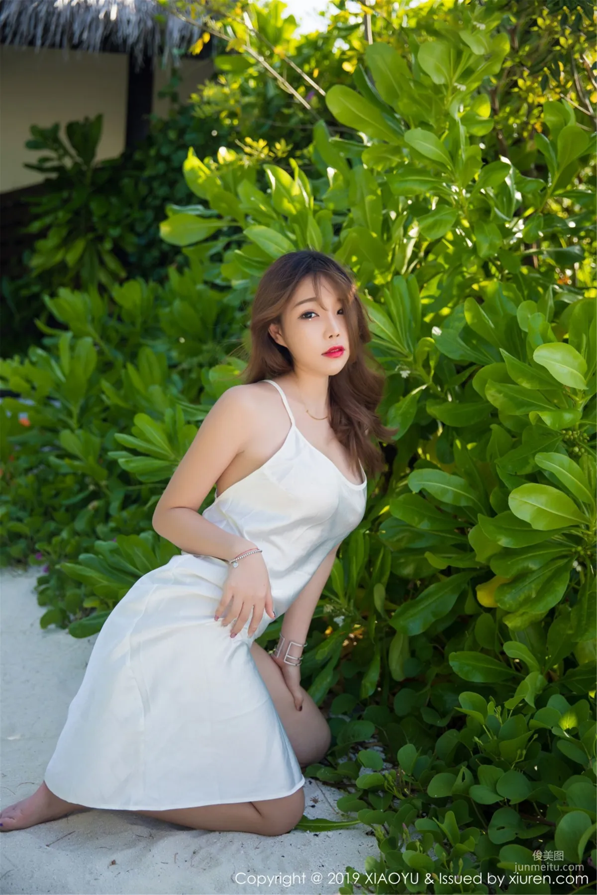 Zhizhi Booty Incomparable Curves and Black Stockings Beautiful Legs [XIAOYU] Vol.063 Photo Set photo 47