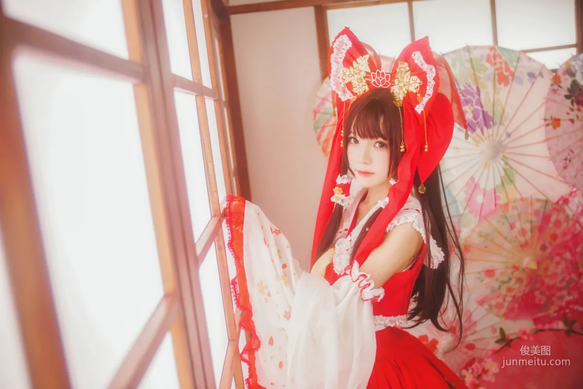 桜桃喵《靈夢 新年快樂》 [蘿莉COS] 寫真集 6