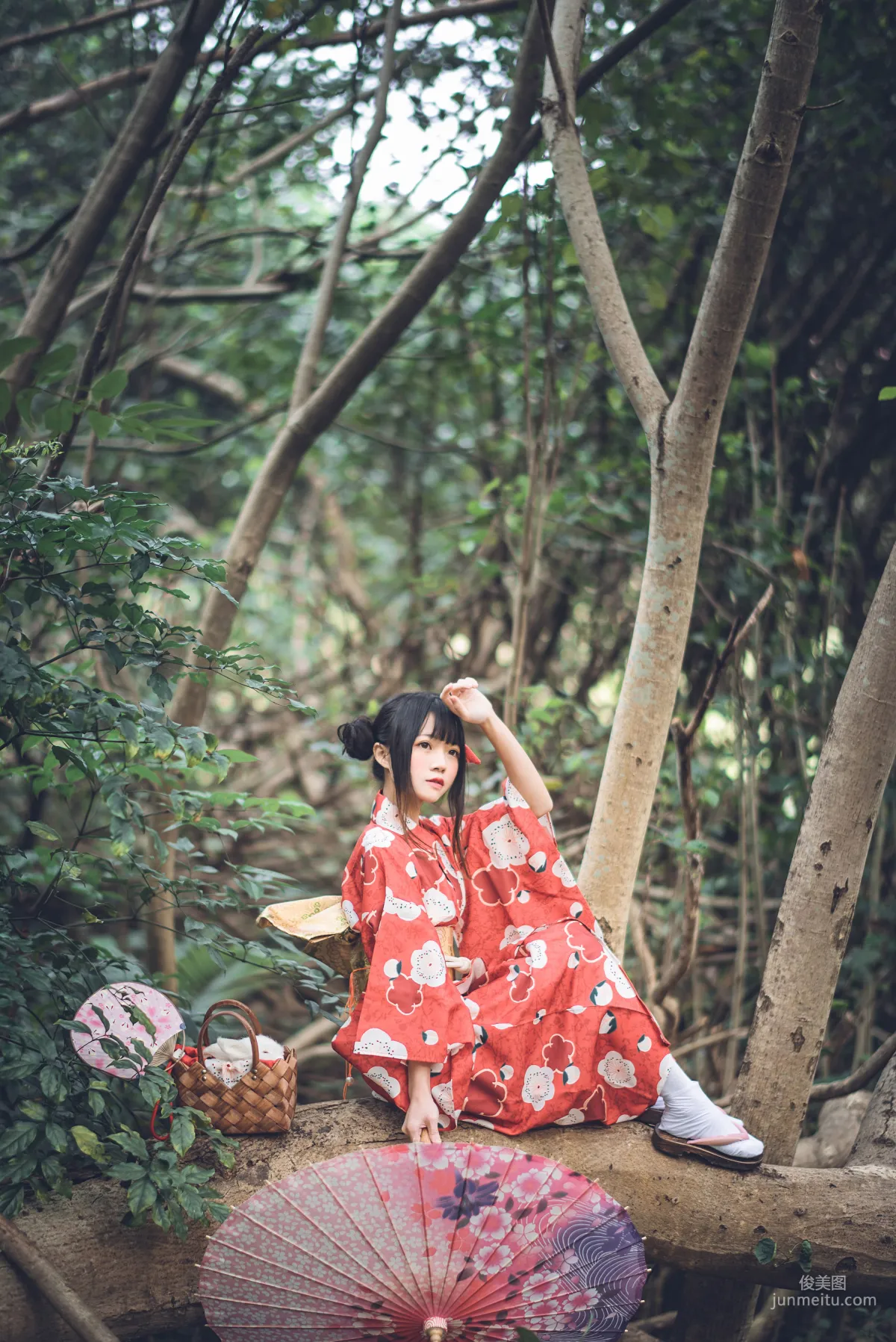 桜桃喵《夏日祭》 [蘿莉COS] 寫真集 26