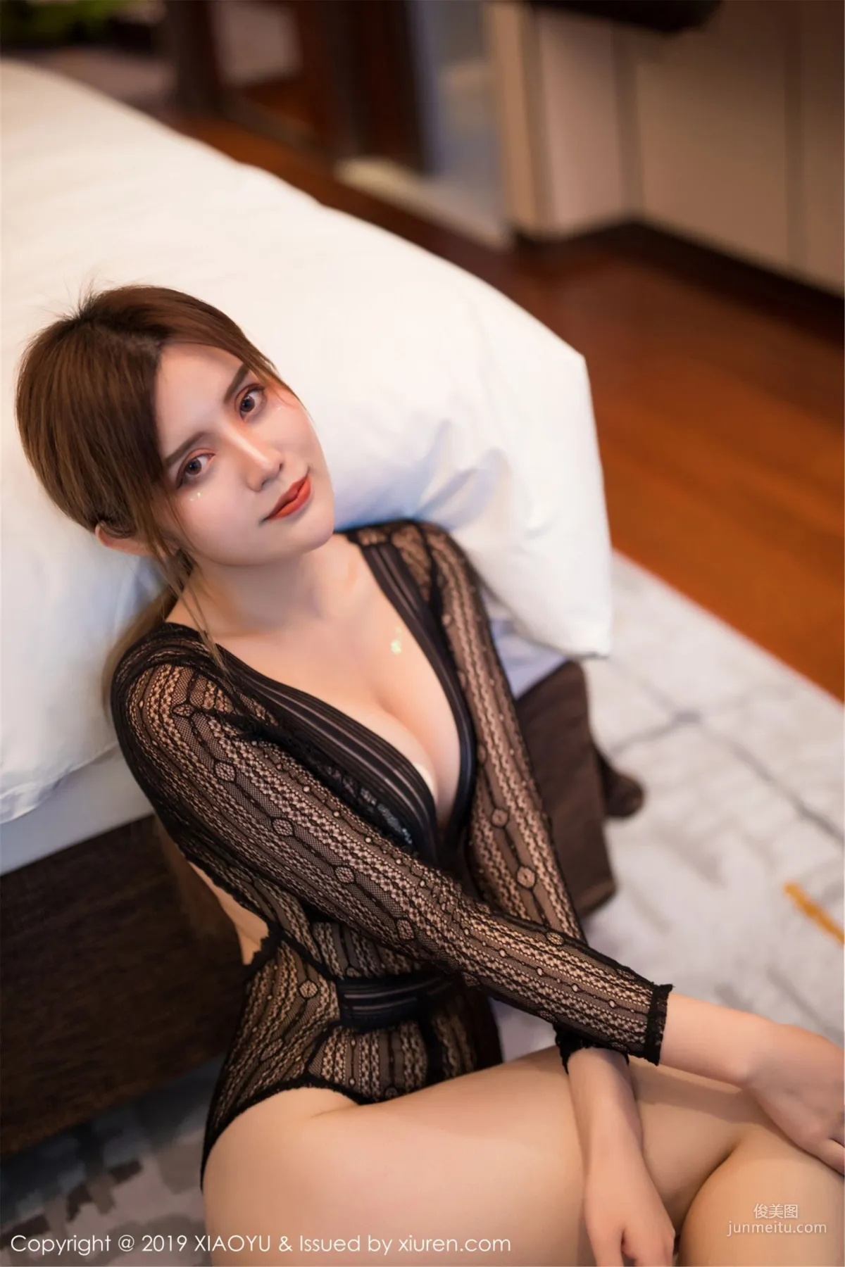 Cris Zhuo Yaqi Bust and Round Hip Line [XIAOYU] Vol.064 Photo Set photo 6